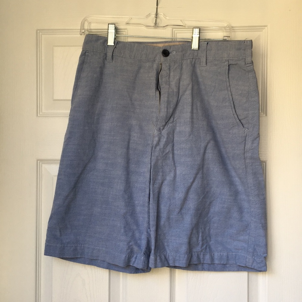 IZOD blue shorts